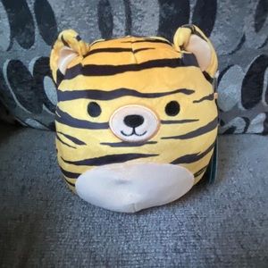 Squishmallows Tina the Tiger 8" Stuffed Plush